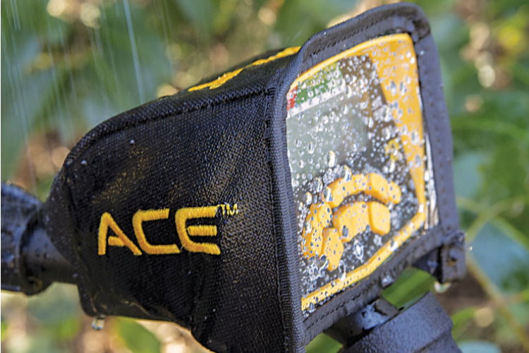 Garrett ACE 300i+ Metalldetektor ProfiSet Detailbild Regen